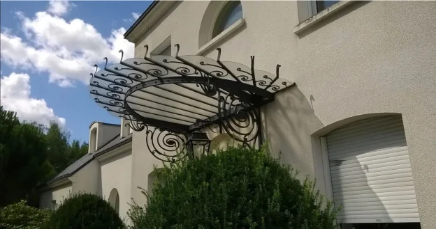 Remplacement de vitres et vitrages sur mesure pour marquise et verrière, véranda, porte coulissante, vitrine à Ingré et Orléans (45)